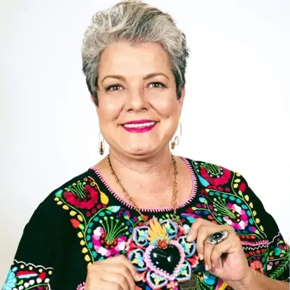 Emily  Costello Photo